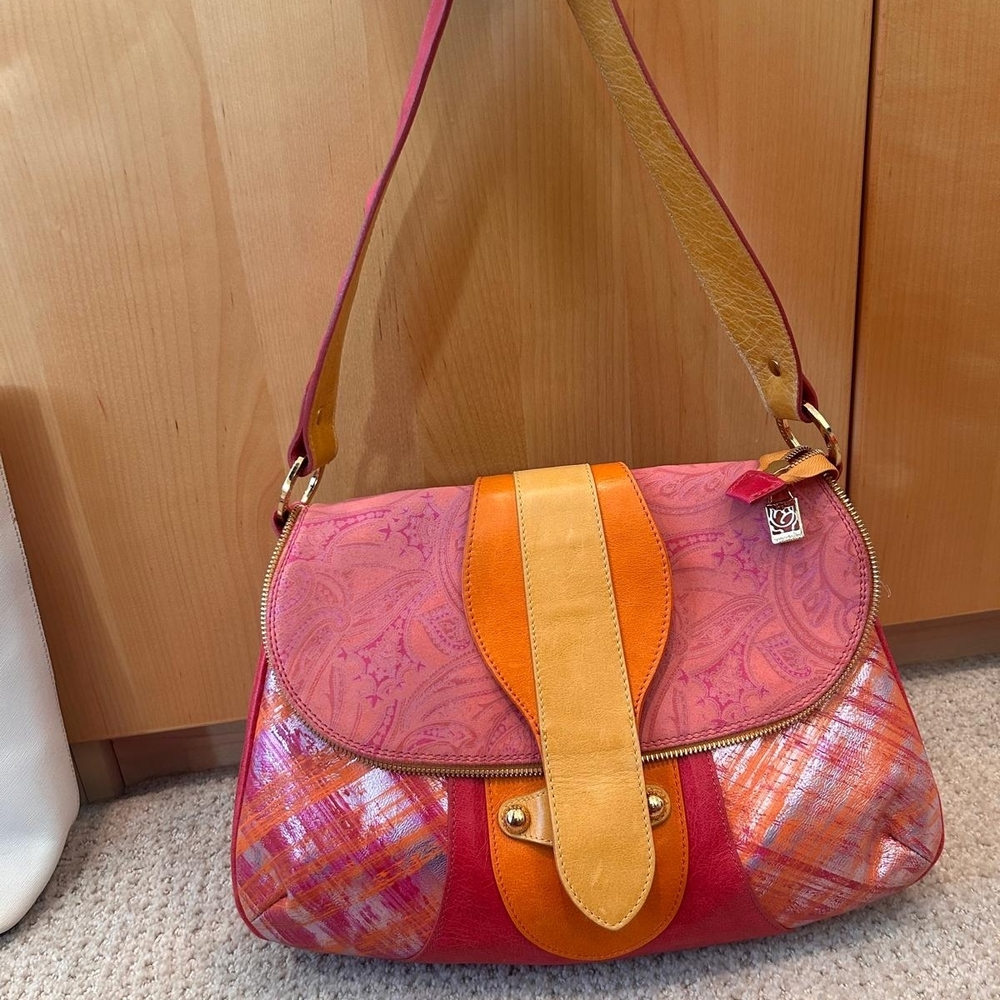 Chic Multicolor Shoulder Bag - image 9